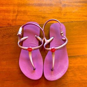 Havianas Purple Kiss Flip-flops 👄